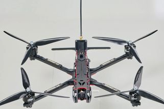 Do USA letí první 2000 ukrajinských dronů - Novinky