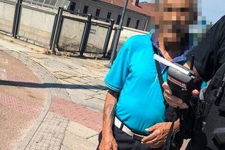 Řidičský průkaz nikdy neřešil. Přiznání 86letého šoféra překvapilo plzeňské strážníky - Novinky