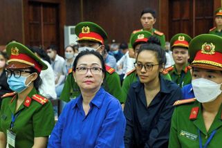 Kabelky po vietnamské podvodnici vynesly v dražbě přes deset milionů - Novinky