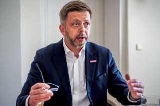 Průzkum: Stan se výrazně posunul před ODS, Motoristé mimo Sněmovnu - Novinky