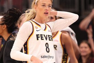 Privilegium bílých? WNBA řeší nepříjemnou dohru nebezpečného faulu