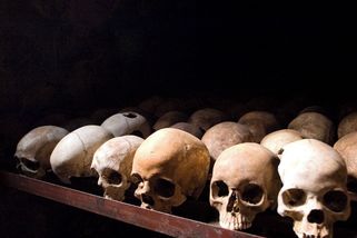 800 000 mrtvých ve Rwandě za tři měsíce. Generál Dallaire chtěl jednat, OSN nařídila jen přihlížet - Médium.cz