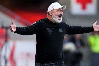 Sešívaný mistr bude v Hradci slavit i s fanoušky, vrcholí boj o top čtyřku - Sport.cz