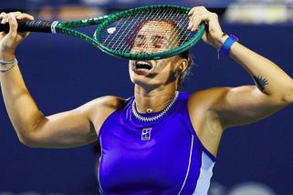 Světová jednička se topí v krizi. Stala se z ní královna večírků, má jasno expert - Sport.cz