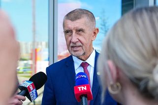 Babišovu koalici rozdělily zbraně pro Ukrajinu. Nerudová mluví o „proruské sebrance“
