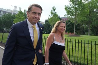 CIA varuje Trumpa. Pochybuje o ochotě Íránu vzdát se jaderného vývoje - Novinky