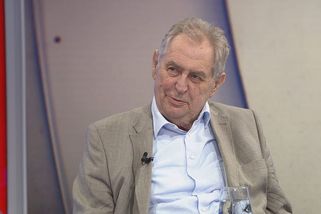Zeman: Státní rozpočet bych nepodepsal. Schillerová musí napravit svou chybu