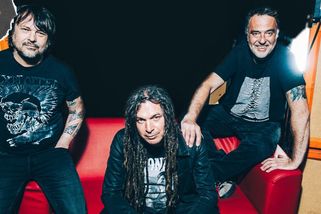 Potvrzeno. Tomáš Vartecký je zpět. Nové album Kurtizán pokřtí Tomáš Hajíček | Headliner