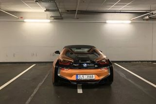 Komentář: Důvody, proč občas parkuji přes dvě místa. Jistím se i chráním před ostatními řidiči