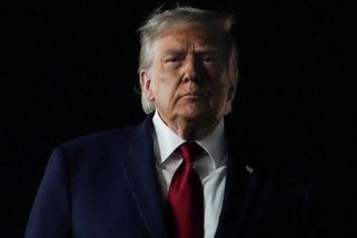 Ohromení z prezidenta. „Být v Trumpově přítomnosti je jako kouřit hašiš“ - Seznam Zprávy