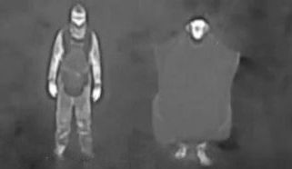 Legrační okupanti. Rusové používají neviditelné oděvy, v nichž jsou vidět víc než bez nich - Novinky
