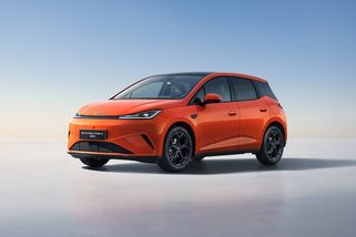 BYD přináší revoluci do revíru Fabie. Přijíždí Dolphin G DM-i