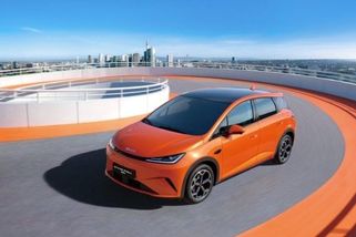 BYD chystá tvrdého soupeře pro Škodu Fabia. Bude levnější, nabídne hybridní techniku a ujede 1000 km - Autobible.cz - Předjedeme vaše představy!