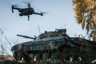 V Krasnodarském kraji znovu hoří ropný sklad, zasáhly ho trosky dronu - Seznam Zprávy