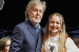 PREMIÉRA: Studentka ukázala Paulu McCartneymu valašský kroj. „Jsem divoká,“ zpívá | Headliner