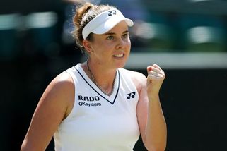 Nosková přehrála Belgičanku Mertens. Česko má po dvanácti letech dvě semifinalistky Wimbledonu