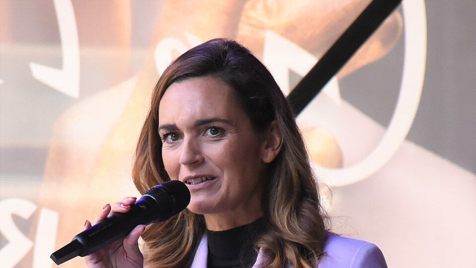 Daniela Brzobohatá si rýpla do Petra Macinky: Z Islandu mu poslala ironický vzkaz - Médium.cz