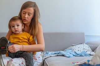 Své děti miluju, ale čas s nimi mě nenaplňuje. Nahlas bych to nepřiznala