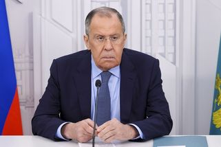 Lavrov: Rusko podnikne rozsáhlé útoky na Ukrajinu - Novinky