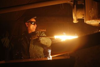 Čína ostře odsoudila znárodnění British Steel a varovala Londýn - Novinky