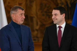 „Strážnice to rozhodla, končej.“ Trucující Macinka...
