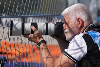 Prezident Pavel se jako fotograf stal členem Klubu sportovních novinářů