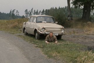 Vesničko má středisková ukrývá postavu, kterou cenzura nikdy nepovolila • Filmožrouti.cz