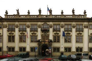 Kulturní odbory a organizace vyzvaly vládu ke stažení Státní kulturní politiky - Seznam Zprávy