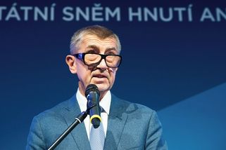 Válka o jedno podání ruky: Jak Babišovo slavné třesení s Trumpem pobláznilo český internet - Médium.cz