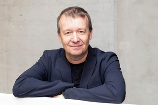 Ryba smrdí od hlavy, nejhorší ve vládě je Babiš, říká komentátor | Mediální cirkus