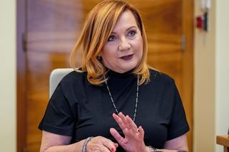 Alena Schillerová vyrazila na sraz po 49 letech a přidala archivní fotku: Fanoušci měli problém ji poznat