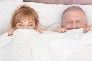 Intimita ve starším věku je pro nás známka toho, že jsme „přece ještě naživu“. Ženy nad padesát mají často i lepší prožitky než v mládí, říká výzkumnice