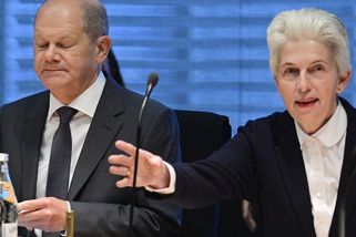 Ukrajinci mají právo útočit na cíle v Rusku, zní z německého Bundestagu - Novinky