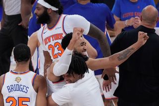 Nevídaná otočka. Knicks ztráceli už 29 bodů, teď je dělí jediná výhra od titulu - Sport.cz