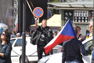 Fašistická spodina Putinových přívrženců zaplnila...