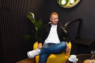 Starosta z ANO si na úřadu z peněz města vybudoval nahrávací studio. Kdo to schválil, neumí říct - Novinky
