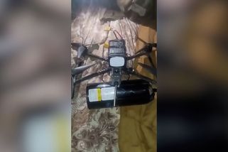 Jemenští Húsíové nasadili proti vládním silám poprvé FPV drony ovládané po optickém vlákně - Novinky