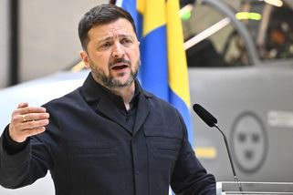 Zelenskyj: Můžeme zasáhnout ruskou infrastrukturu na celém okupovaném území - Novinky
