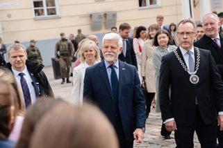 Nenávist k Petru Pavlovi ovládá sociální sítě: Politici i komentátoři neunesli prezidentův úspěch - Médium.cz