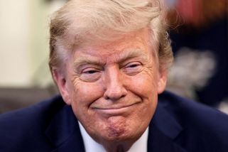 Trump vulgárně vyjel po Ománu, hrozí bombardováním - Novinky