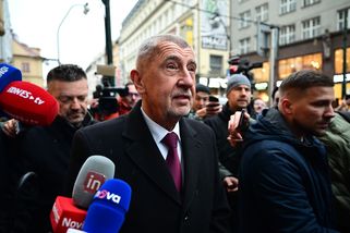 Babišiáš se modlil k Jezulátku a zařídil nám déšť....