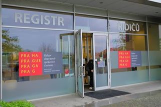 Velká čistka v řidičácích: Zkontrolujte si peněženku, zda nepatříte k ohrožené skupině