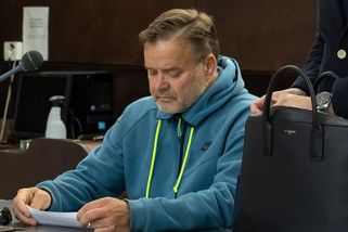 Slovák, který opilý zabil autem pět mladých lidí na zastávce, dostal 15 let - Novinky