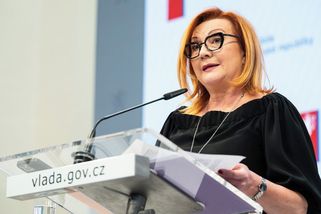 Schodek rozpočtu odhaduji kolem 350 miliard, říká ekonom - Seznam Zprávy