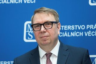 Ministerstvo spravedlnosti prověřuje možný nelegální lobbing u ministra Juchelky - Seznam Zprávy