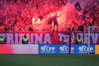 Spor mezi Tribunou Sever a Slavií pokračuje. Blíží se přitom návrat fanoušků na tribuny - Médium.cz