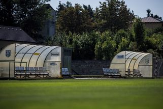 Zbuzany koupily hřiště, ve kterém podvedení investoři utopili 180 milionů - Seznam Zprávy