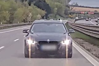 Smůla na D1. Řidička se lepila na zadek špatnému autu, navíc se zapnutým radarem