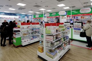 Lékárnám Dr. Max se propadl zisk o více než desetinu, přičítá to i úhradám za léky - Novinky