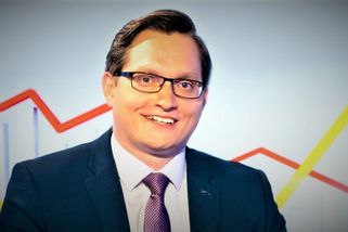 Růst životní úrovně na obzoru. Poradce premiéra Fialy řekl, ve kterém roce se české domácnosti budou mít ekonomicky opět skvěle